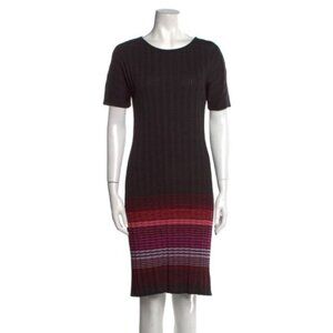 St. John Collection Black & Engineered Ombré Rib Short Sleeve Shift Dress size 6